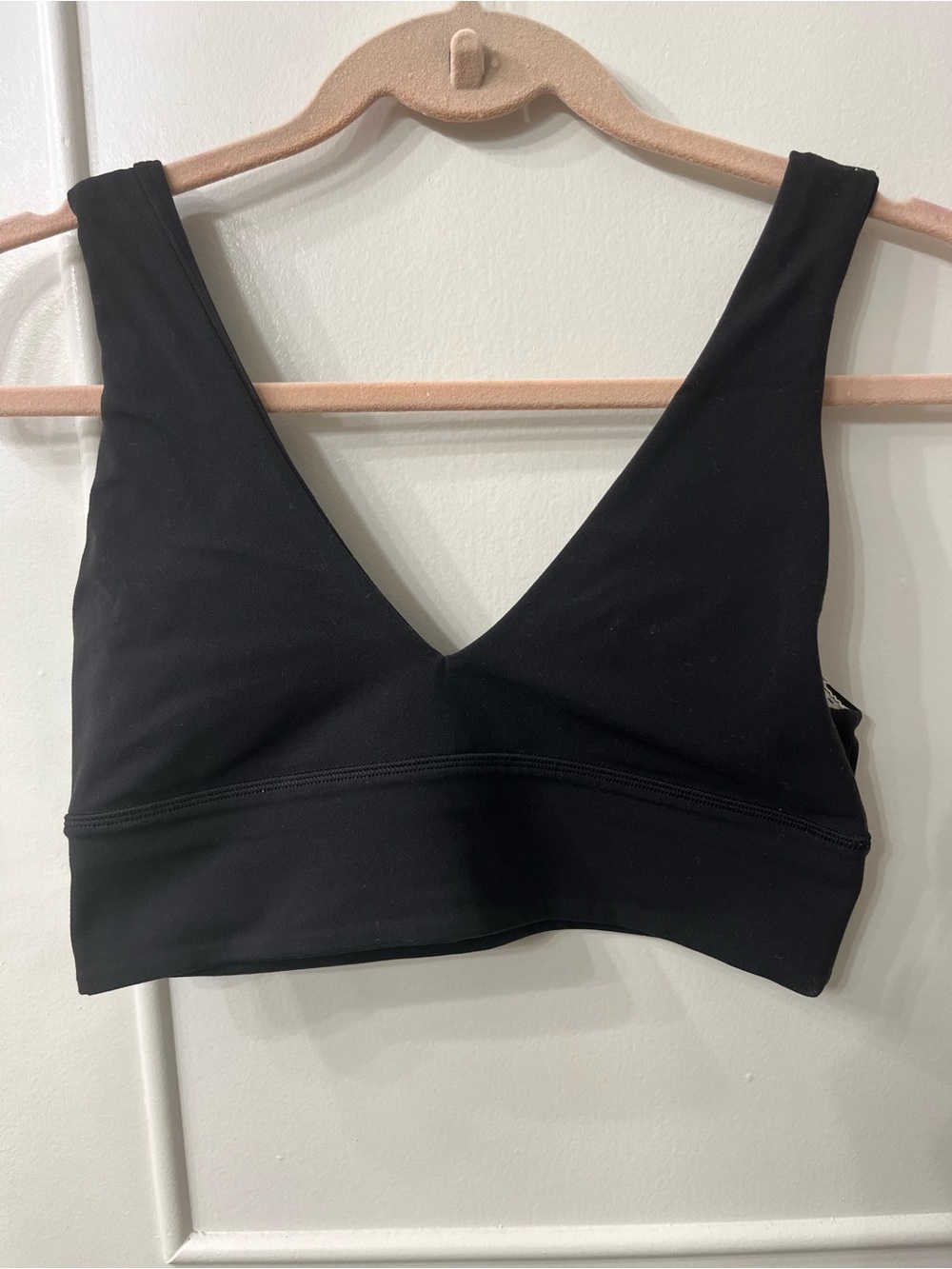 Lululemon Women’s Black V-Neck Sports Bra